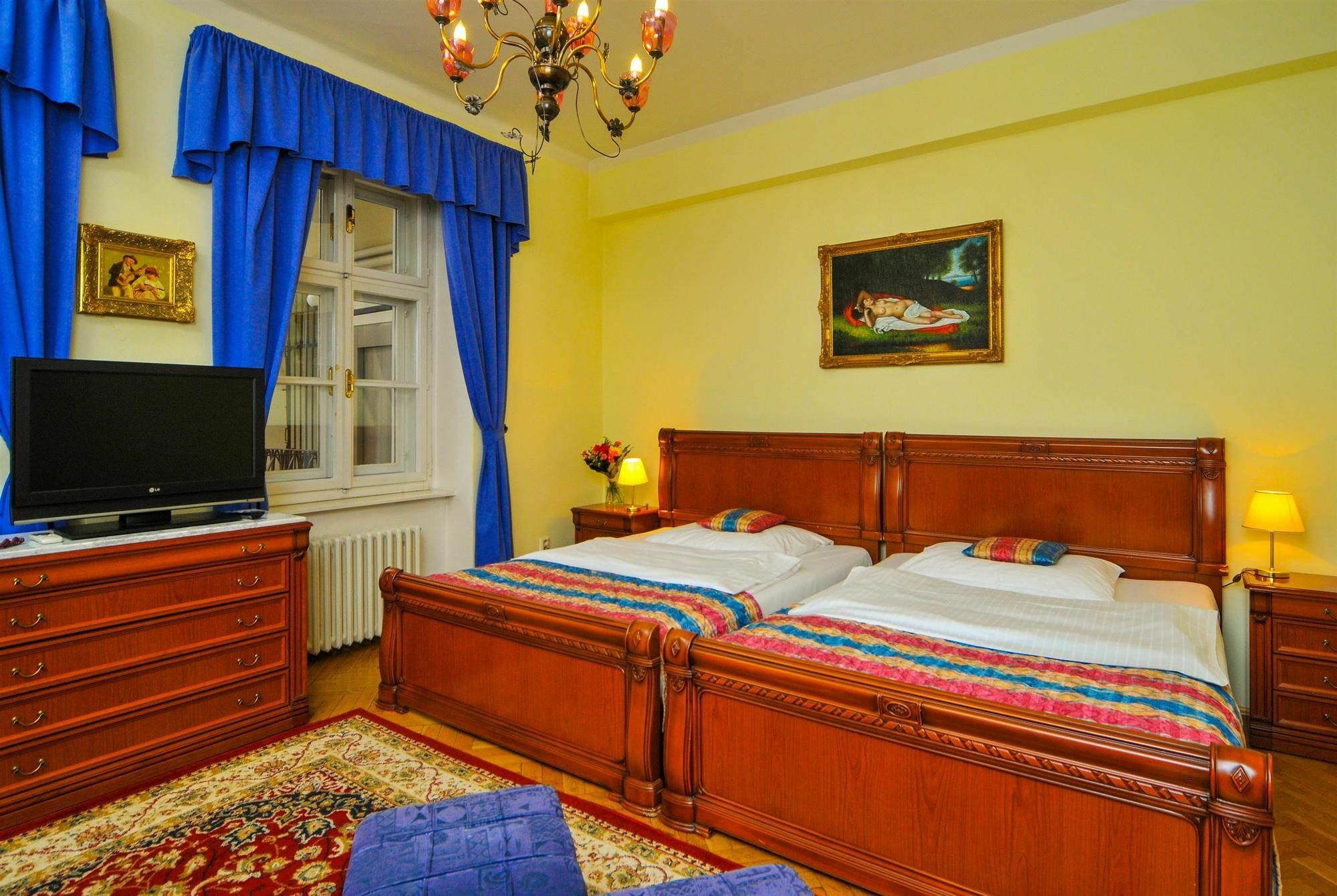Josephine Old Town Square - Czech Leading Hotel Praha